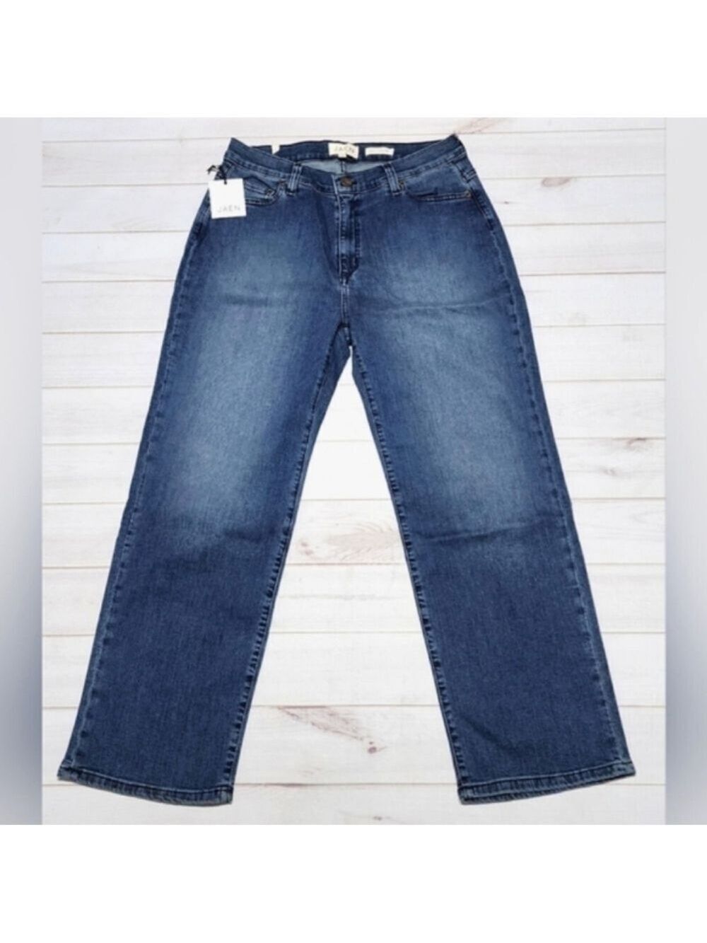 Jaen Women's High Rise Mom Lincoln DSB Jeans Size 32 - New With Tags